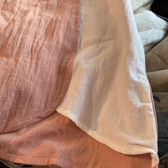 LOVEU.DEAR pink and white tank top say’s size 1X but seem’s small no stretch - Picture 10 of 13